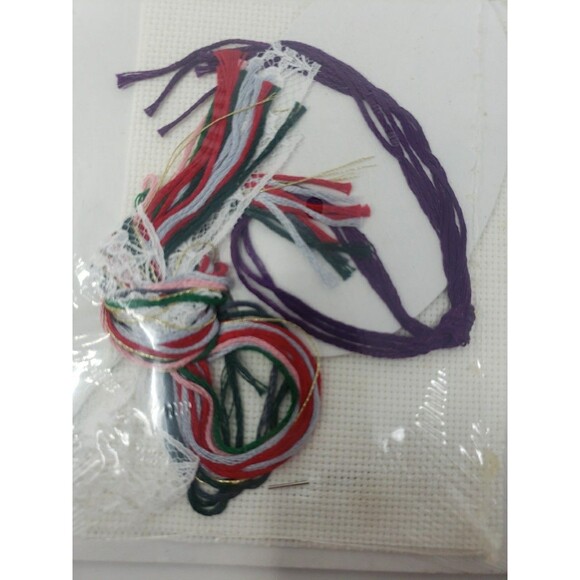 Lace Ornament Kits VTG 1992 Designs For The Needle Goose Cat Nap Santa NOS - Picture 15 of 16